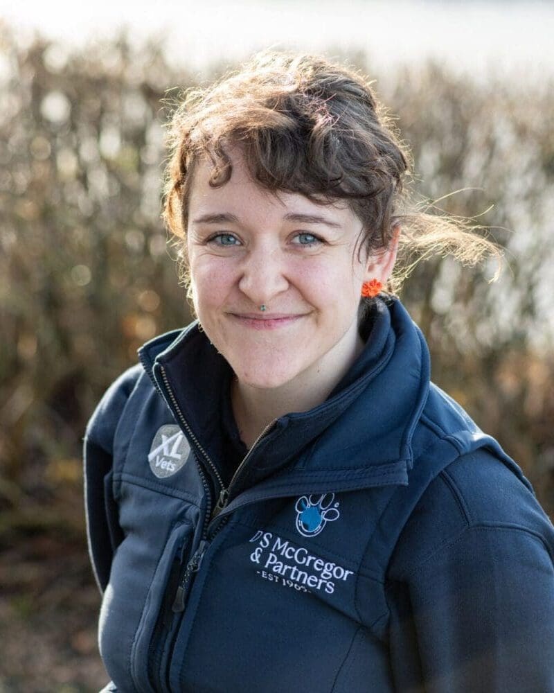 Donald S McGregor and Partners Veterinary Surgeon Emily Silva